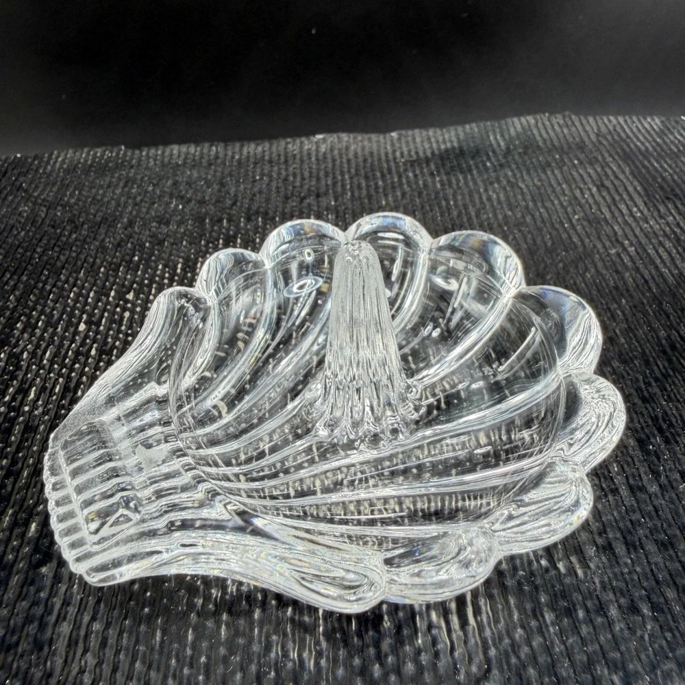 VTG Clear Glass Seashell Ring Holder Scalloped Shell Trinket‎ Dish Vanity Tray